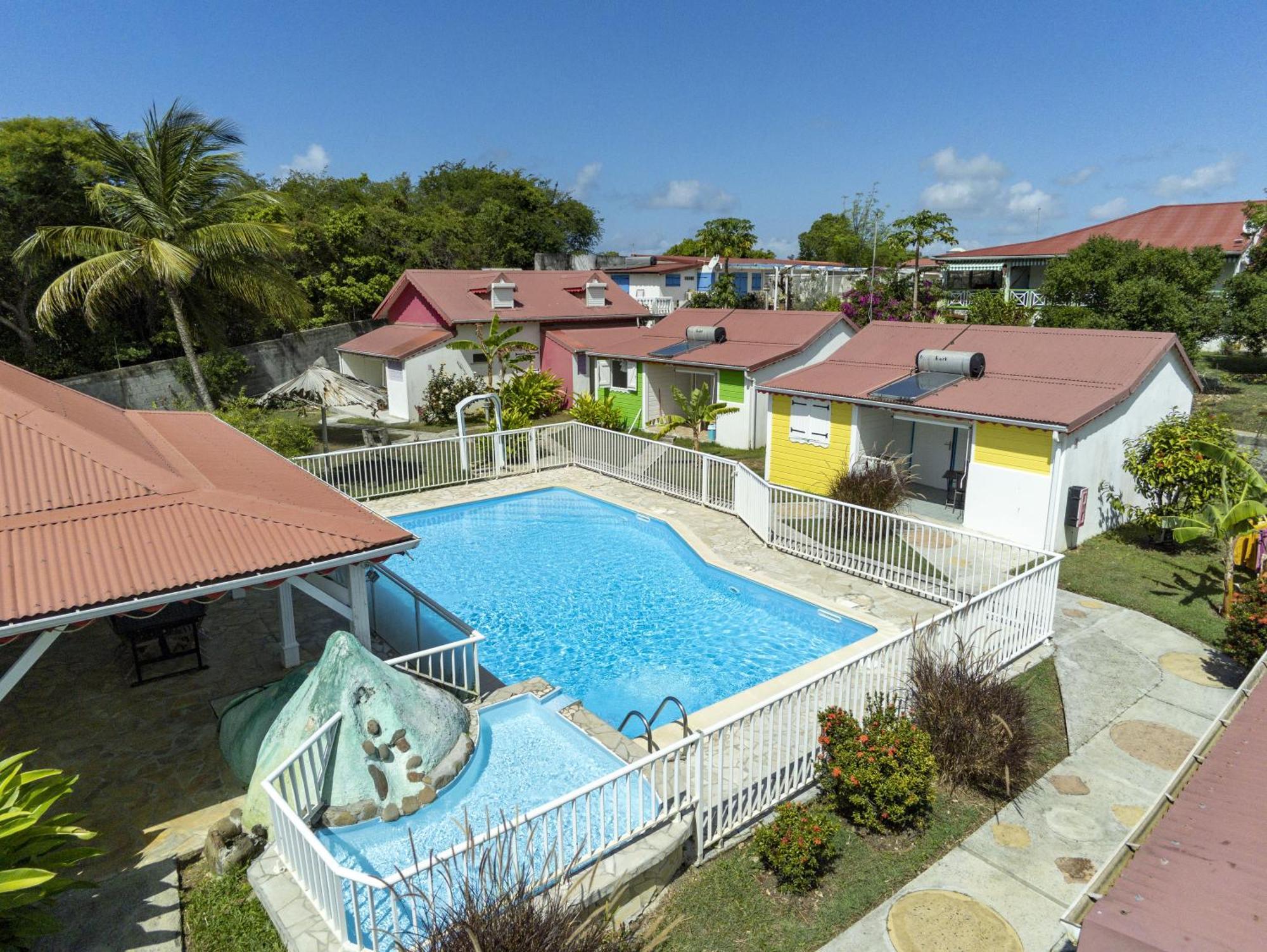 La Berceuse Creole Sainte-Anne (Grande-Terre)